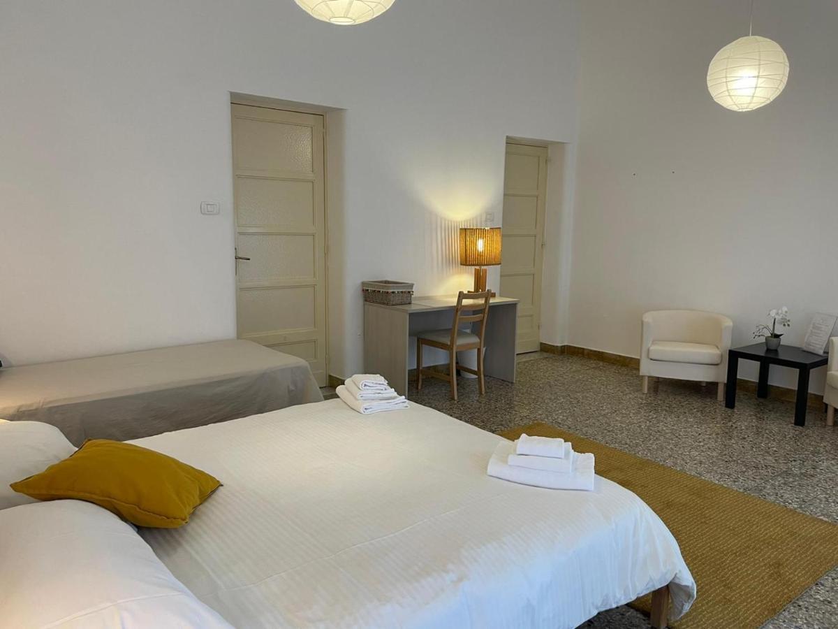 Living Simply Bed & Breakfast CTA Exterior foto